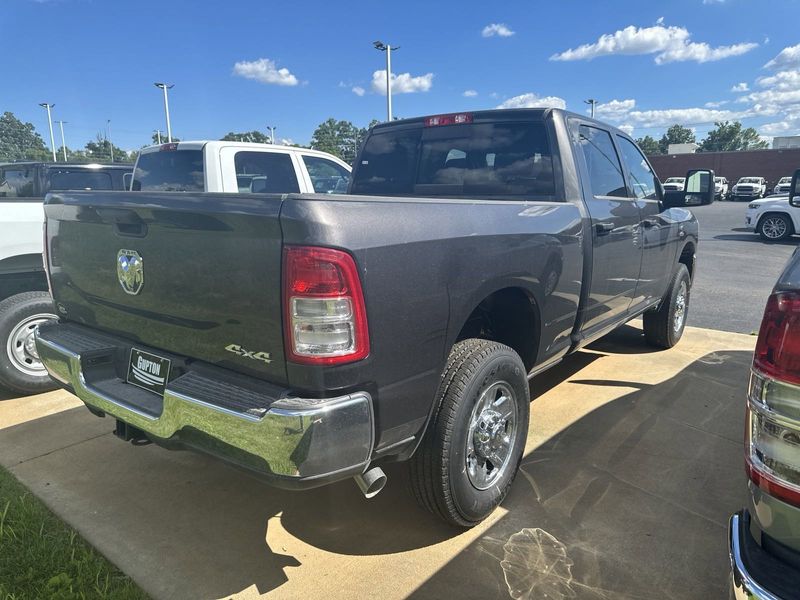 2024 RAM 2500 Tradesman Crew Cab 4x4 6