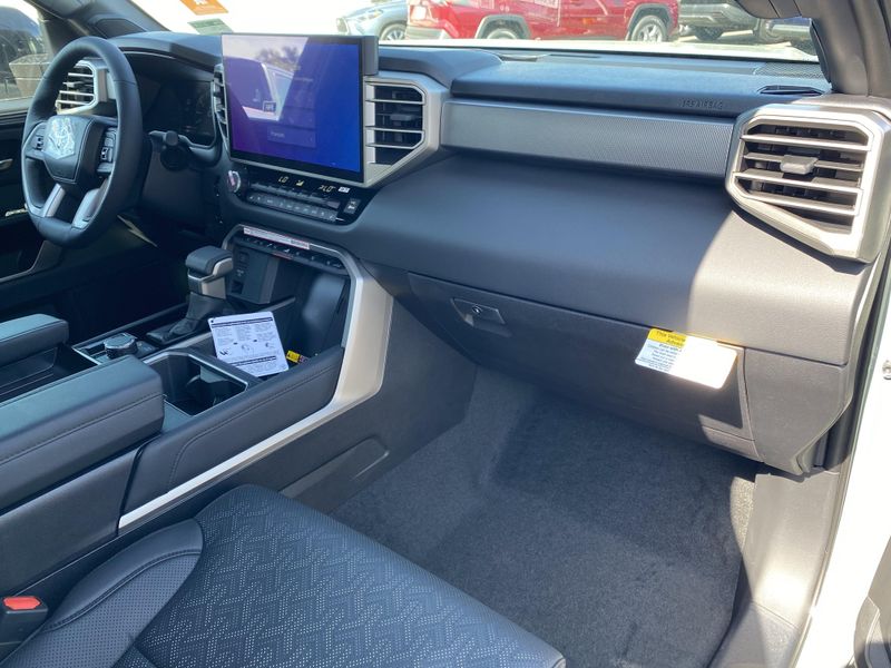 New 2025 Toyota Tundra Limited HybridImage 9