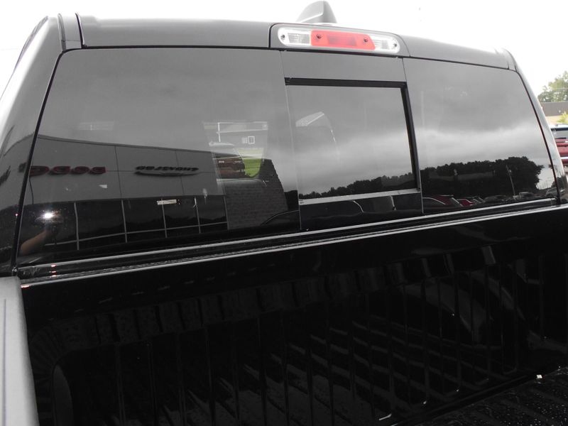 2025 RAM 1500 Big Horn Crew Cab 4x4 5