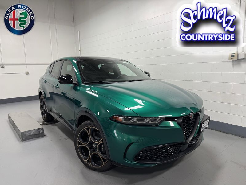 New 2025 Alfa Romeo Tonale Intensa Hybrid EawdImage 1