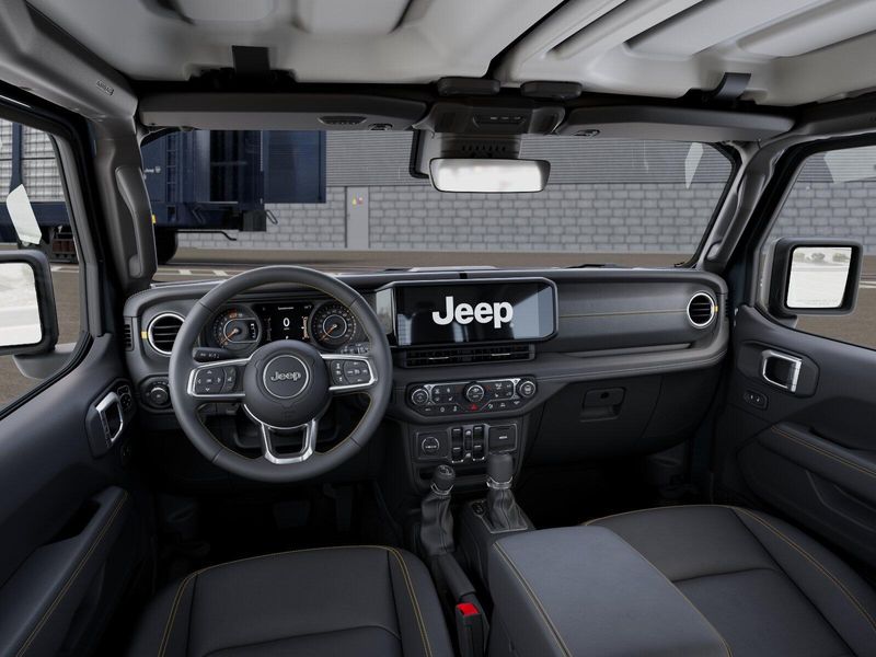 New 2026 Jeep Wrangler 4-door SaharaImage 14