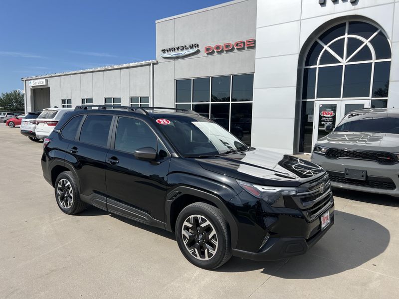 Used 2025 Subaru Forester PremiumImage 71