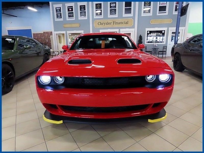 2023 Dodge Challenger SRT HellcatImage 2
