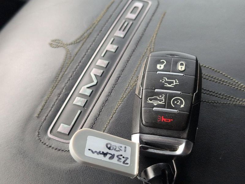 2023 RAM 1500 LimitedImage 23