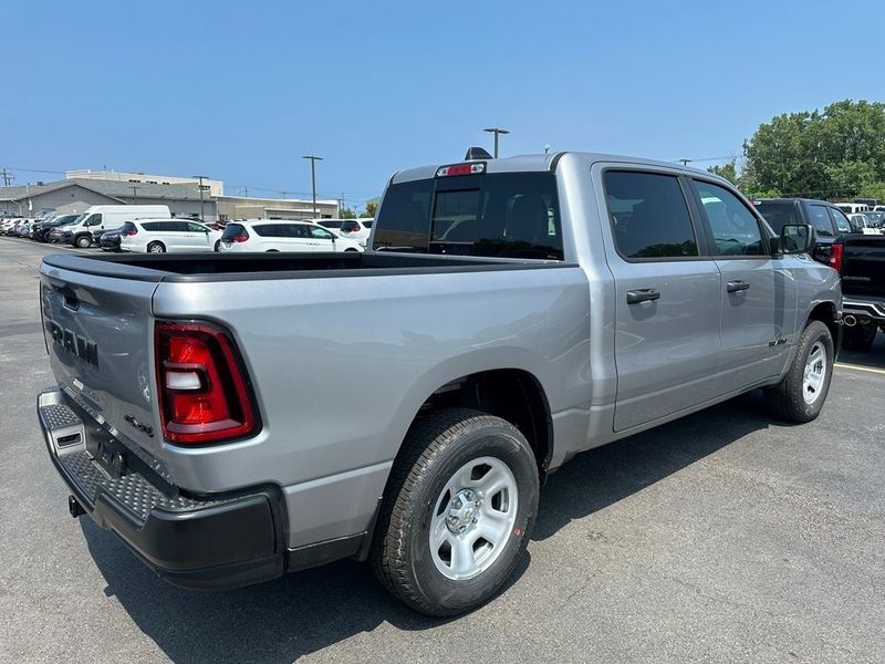 2025 RAM 1500 Tradesman Crew Cab 4x4 5