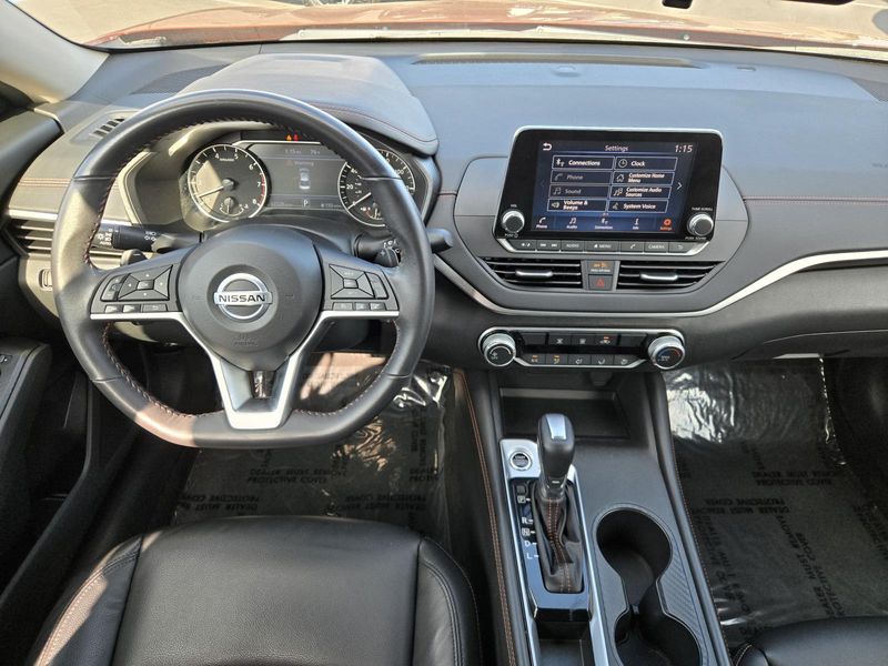 Used 2022 Nissan Altima 2.5 SR