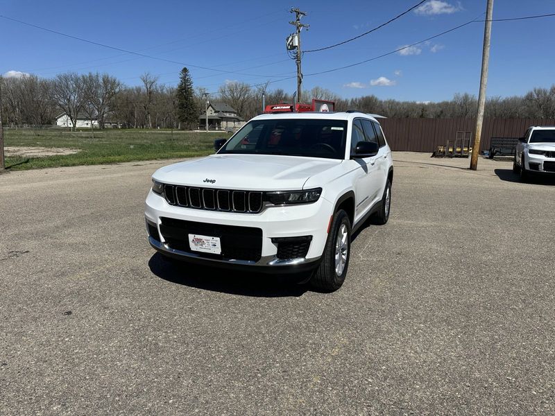 2022 Jeep Grand Cherokee L LimitedImage 4