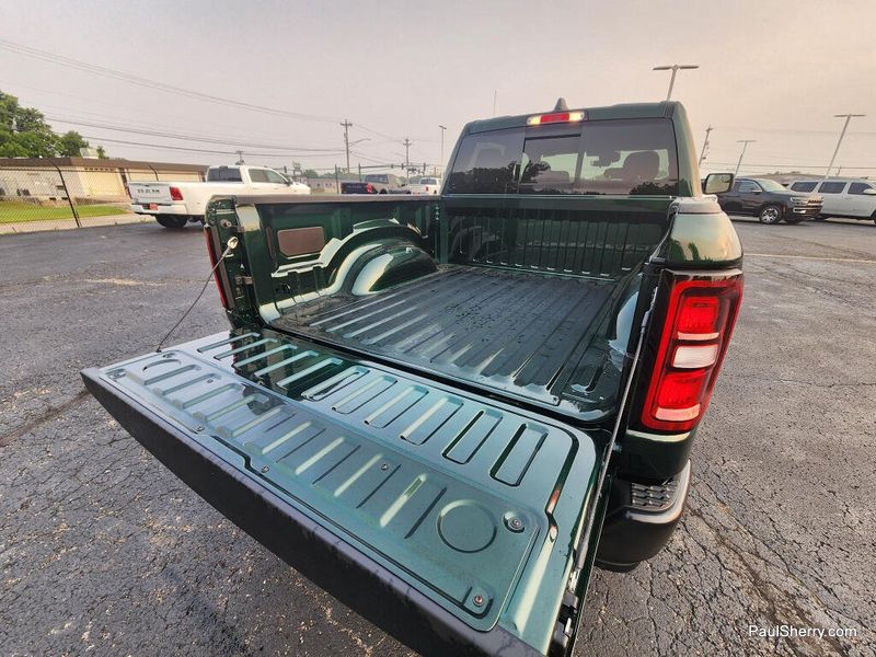 New 2026 RAM 1500 Warlock Crew Cab 4x4 5'7' Box