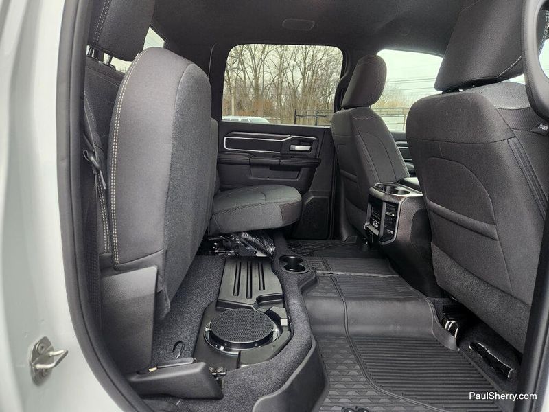 2024 Ram 2500 Big Horn photo 3