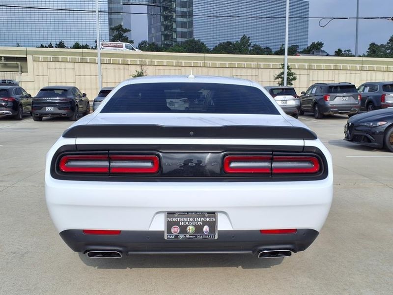 2022 Dodge Challenger R/T PlusImage 19