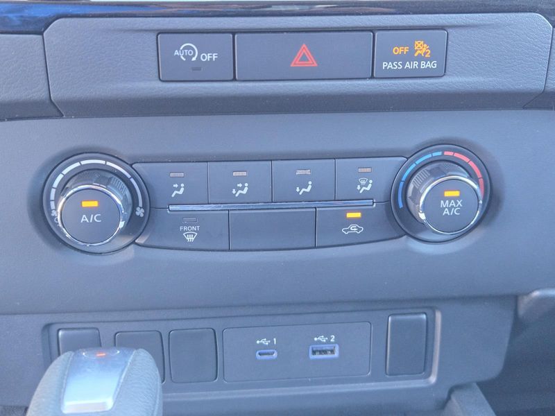 Used 2024 Nissan Frontier Crew Cab 4x4 SV