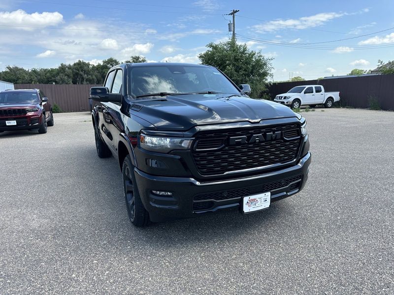 2025 RAM 1500 Big Horn Crew Cab 4x4 5