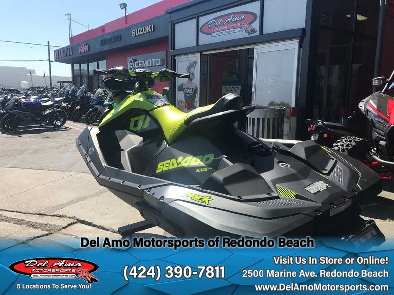 2023 Sea-Doo 65PE  in a MANTA GREEN exterior color. Del Amo Motorsports of Redondo Beach (424) 304-1660 delamomotorsports.com 