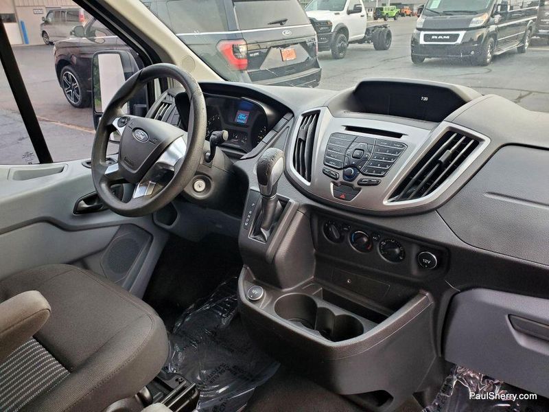 2017 Ford Transit-350 XLTImage 11
