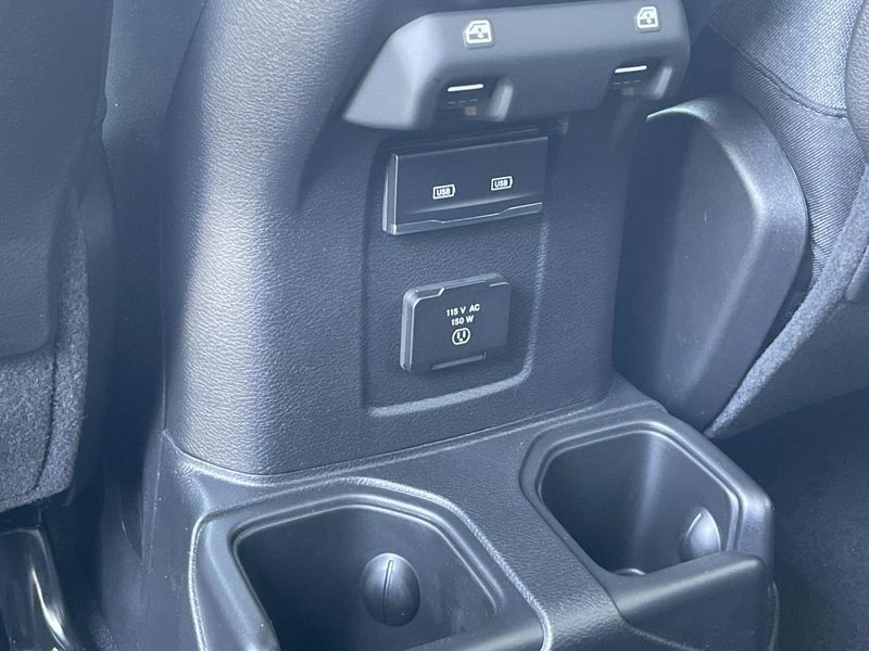 New 2026 Jeep Wrangler 4-door Rubicon