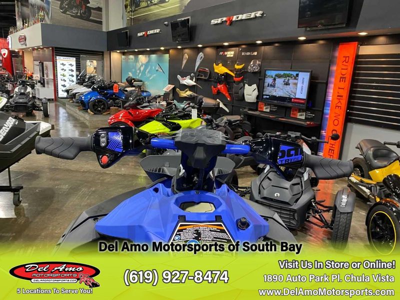 2023 Sea-Doo SPARK TRIXX 90 AUD BE 3UP IBR 23 Image 7