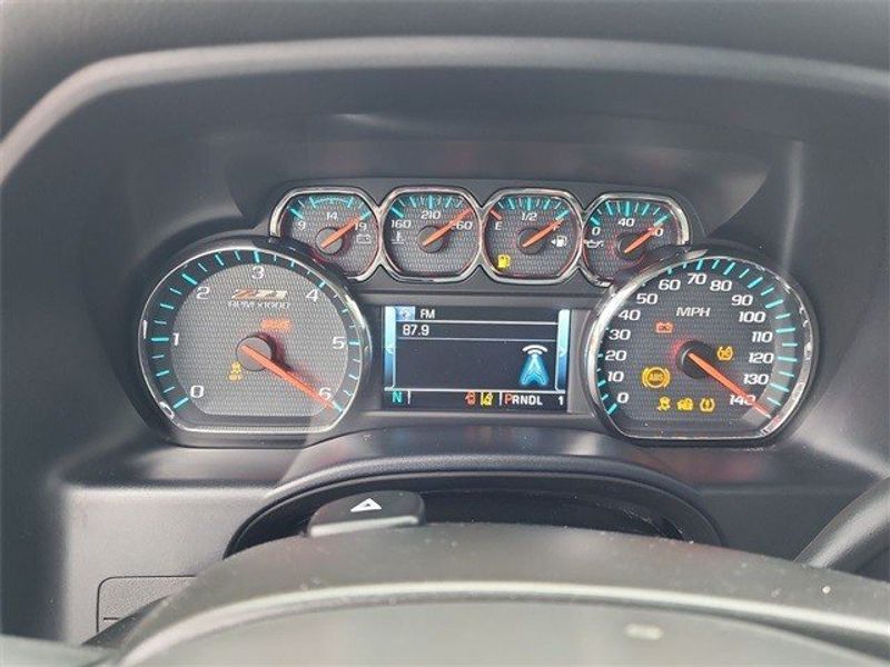 2017 Chevrolet Silverado 2500HD LTZImage 11
