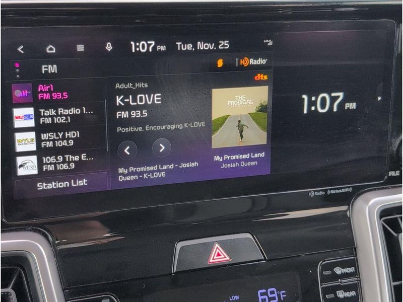 Used 2023 Kia Sorento SImage 14