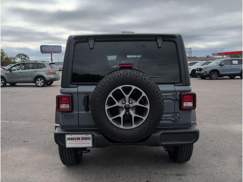 New 2026 Jeep Wrangler 4-door Sport SImage 4