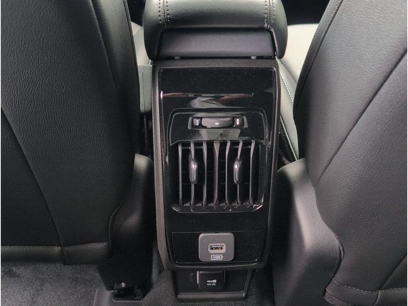 2025 Jeep Compass Latitude 4x4Image 32
