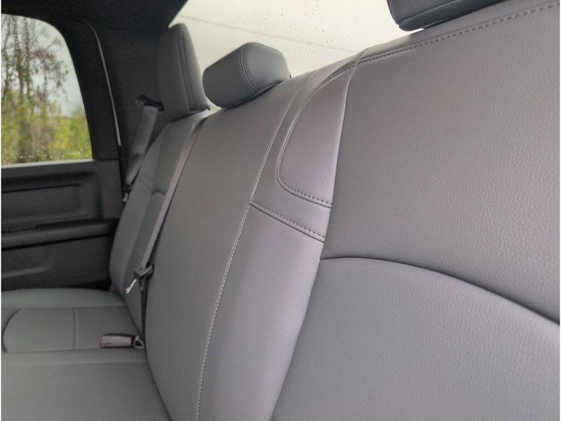 New 2026 RAM 3500 Tradesman Crew Cab Chassis 4x4 60