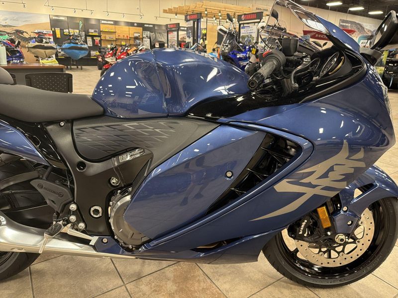 New 2027 Suzuki Hayabusa Image 20