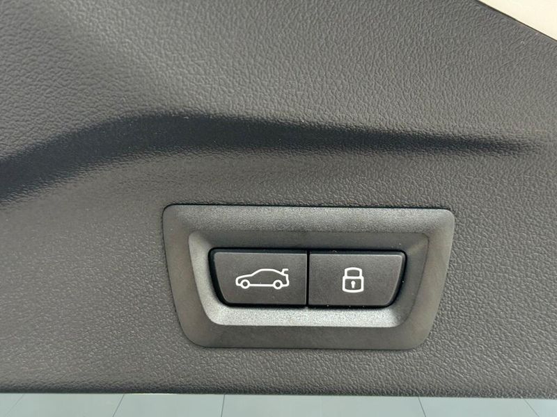 2026 BMW X7 xDrive40iImage 16