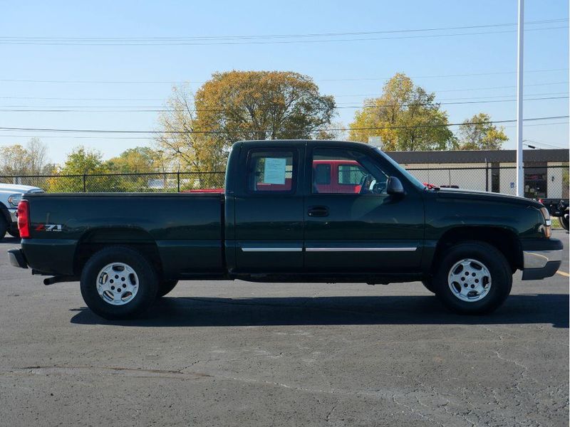 2003 Chevrolet Silverado 1500 LS Z71Image 10