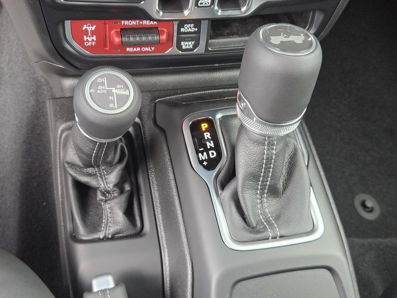New 2026 Jeep Wrangler 4-door Rubicon X