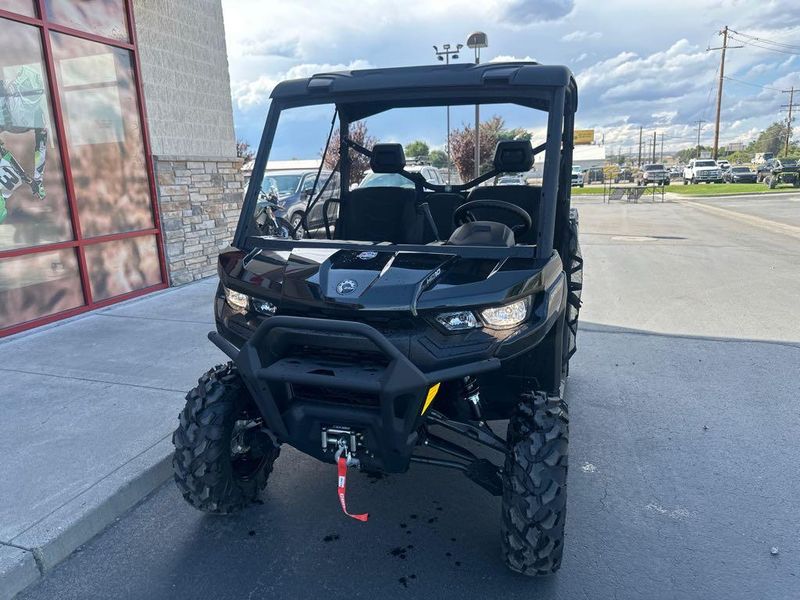 New 2025 Can-Am DEFENDER XT 64 HD10 