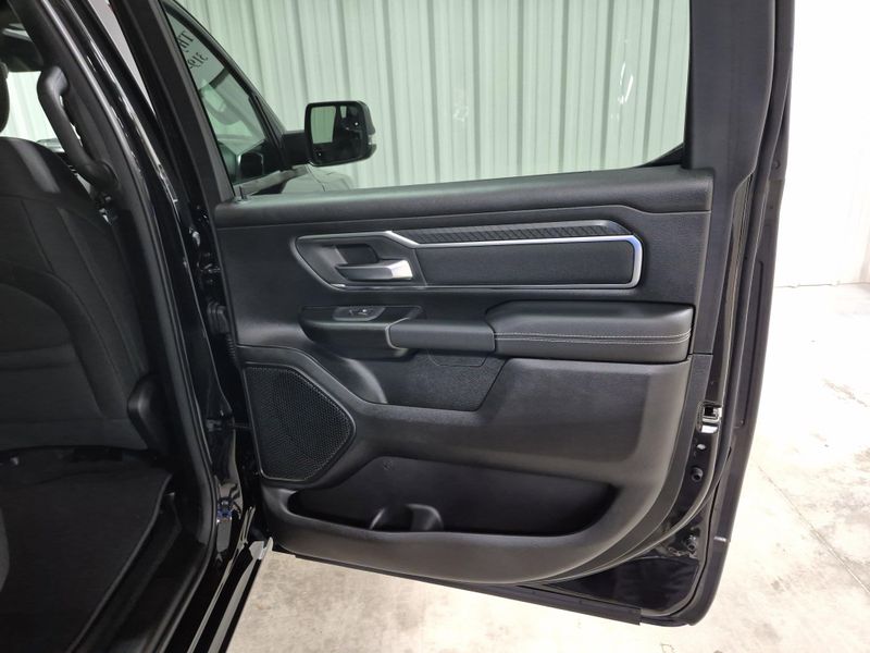 2025 RAM 1500 Big Horn Crew Cab 4x4 5