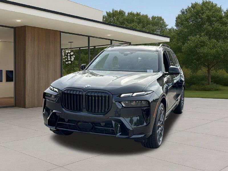 New 2027 BMW X7 xDrive40iImage 3