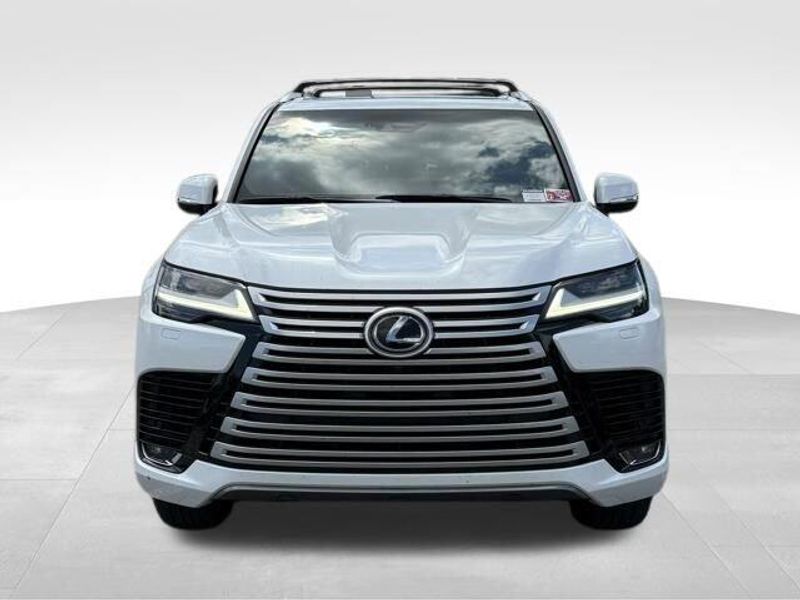 Used 2022 Lexus LX 600 Luxury