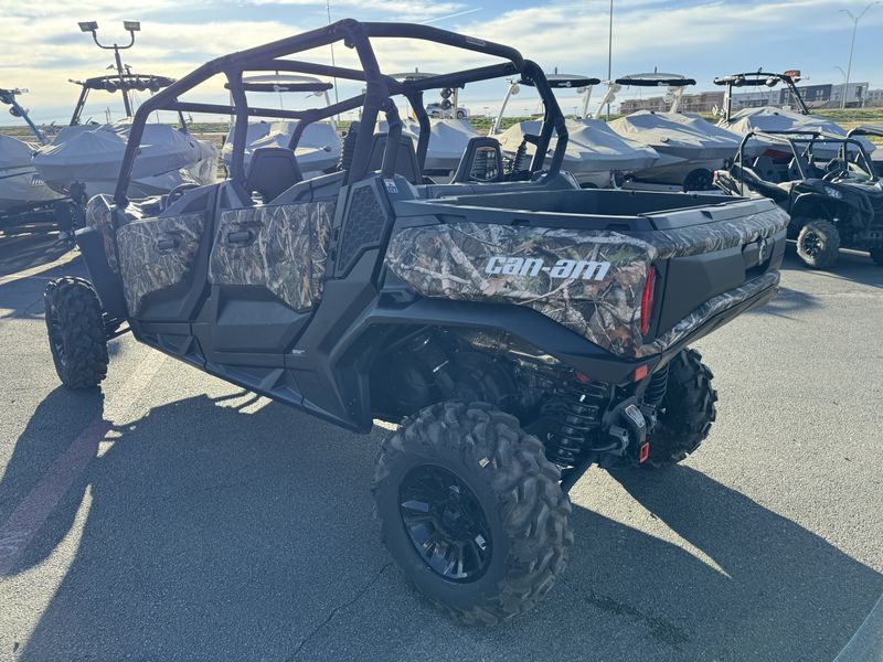 2024 CAN-AM COMMANDER MAX XT 1000R WILDLAND CAMO in a CAMO exterior color. Family PowerSports (877) 886-1997 familypowersports.com 