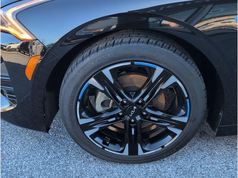 Used 2023 Kia K5 GT-LineImage 9