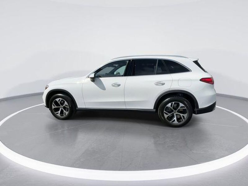 Used 2026 Mercedes-Benz GLC 350e 350eImage 5