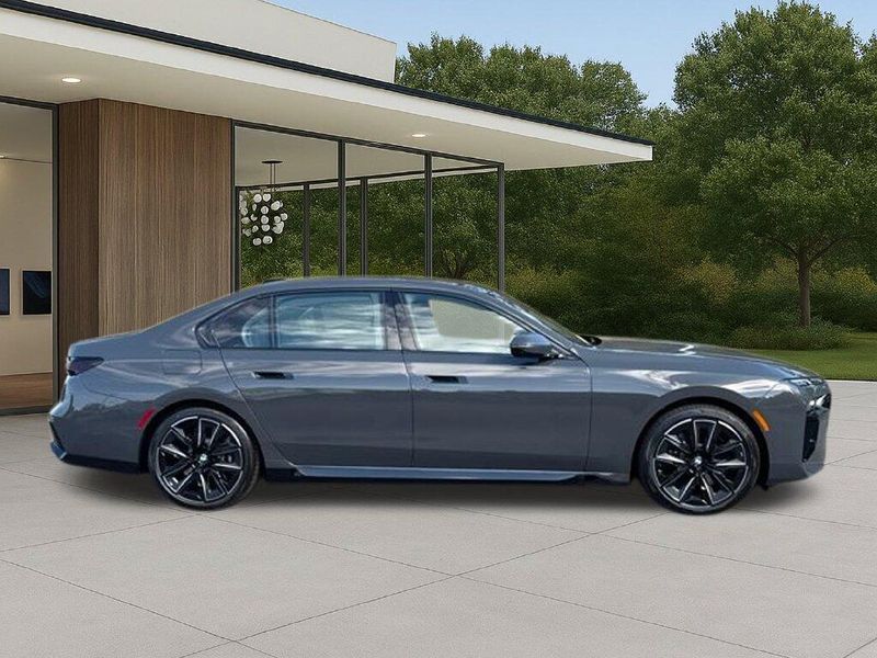 New 2026 BMW 7 Series 760i xDriveImage 7