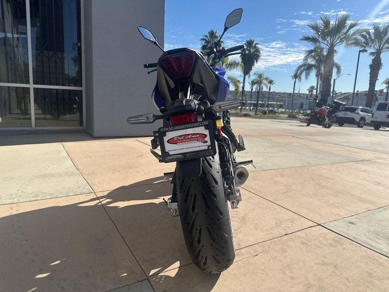 Used 2024 Yamaha MT-07 Image 8