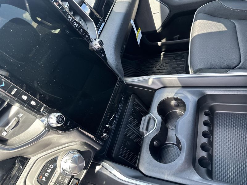 New 2025 RAM 1500 Laramie Crew Cab 4x4 5