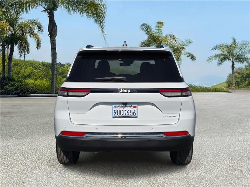 Used 2025 Jeep Grand Cherokee Laredo X 4x2