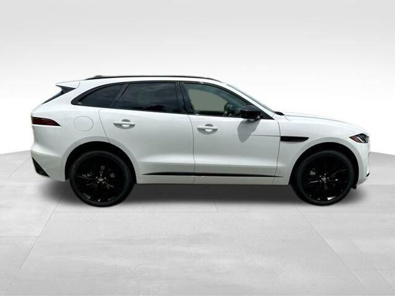 2025 Jaguar F-PACE R-Dynamic S