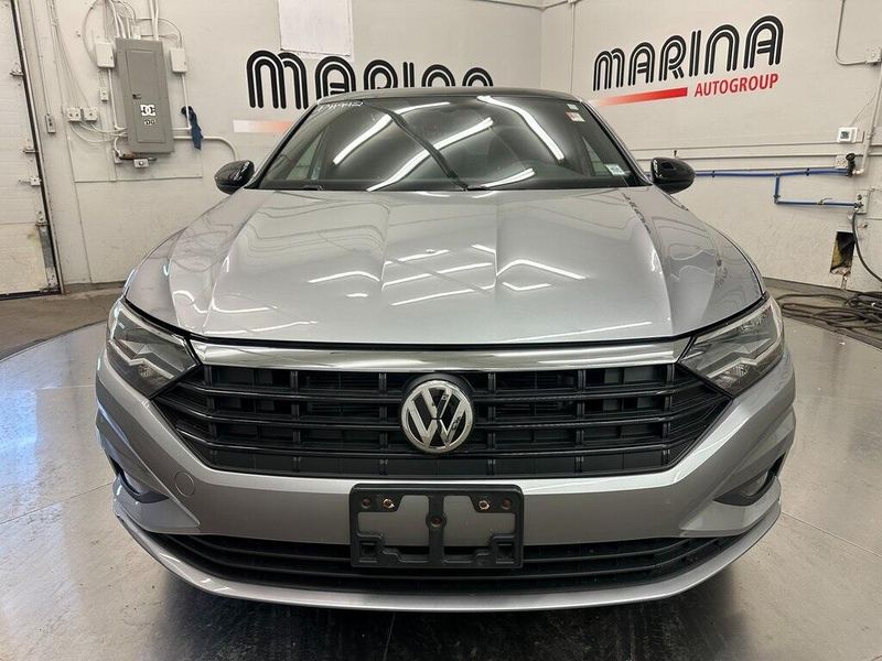 2019 Volkswagen Jetta R-LineImage 10