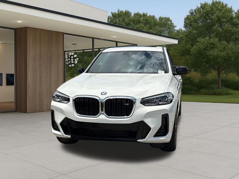 Used 2024 BMW X3 M40iImage 3