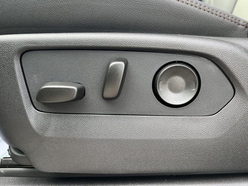 2026 Gmc Sierra HD AT4 photo 21