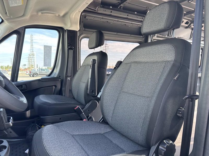 New 2026 RAM Promaster 2500 Slt+ Window Van High Roof 159' Wb