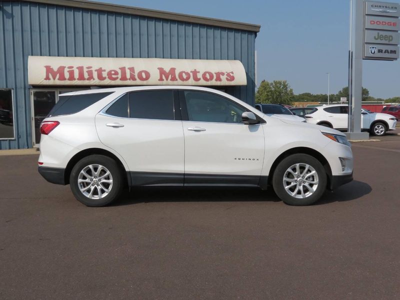 2019 Chevrolet Equinox LT 4x4 4dr SUV w/1LTImage 1