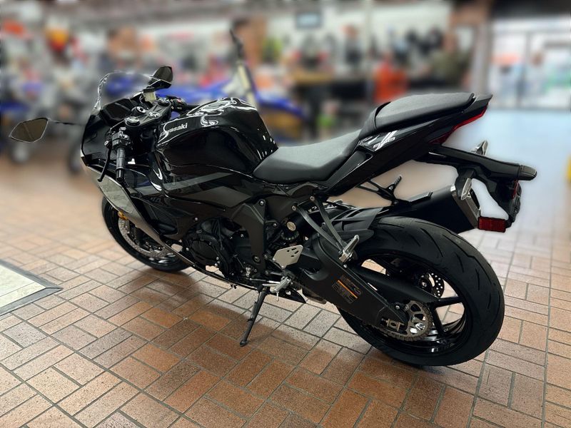 咲 New 2026 Kawasaki NINJA ZX-6R ABS Inventory for Sale | Katy, TX