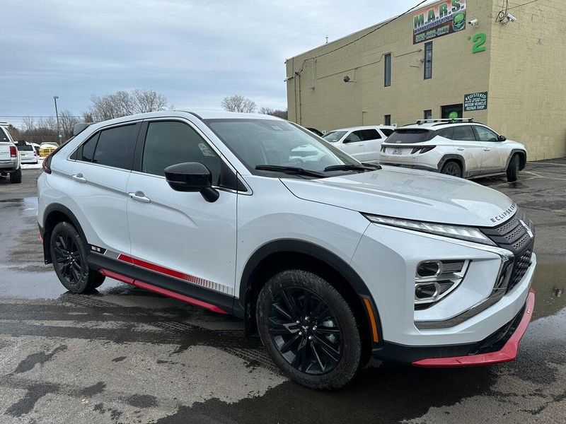 2024 Mitsubishi Eclipse Cross RalliartImage 1