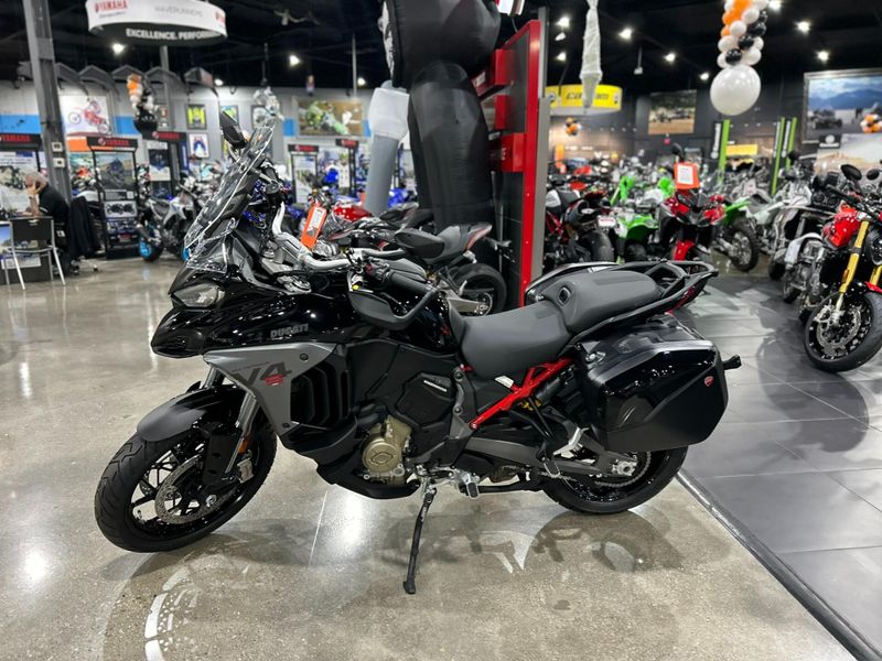 New 2025 Ducati MULTISTRADA V4 S TRAVEL & RADAR Image 27
