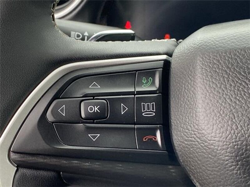 2023 Jeep Grand Cherokee L AltitudeImage 23